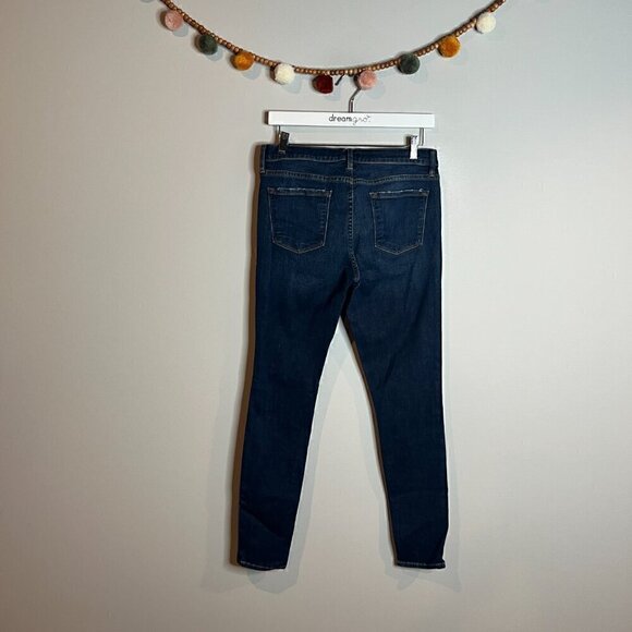 Frame Le Skinny de Jeanne in Stellar Distressed Wash Jeans - Picture 6 of 7